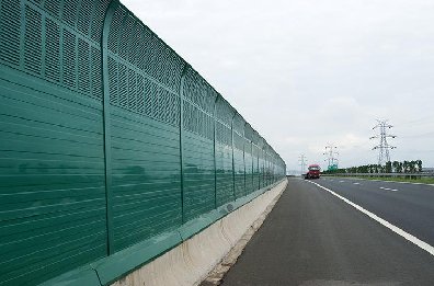 金屬聲屏障的優(yōu)點